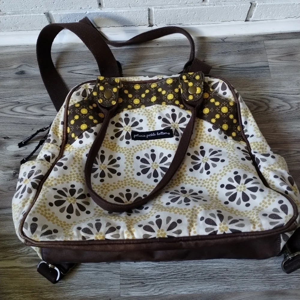 Petunia Pickle Bottom Diaper Bag Backpack in Daisy Dewdrops